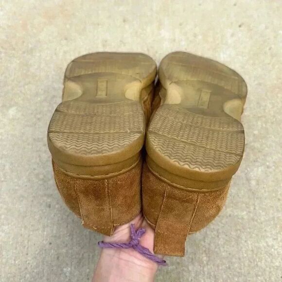 Minnetonka Men’s Romeo Slippers main image 3